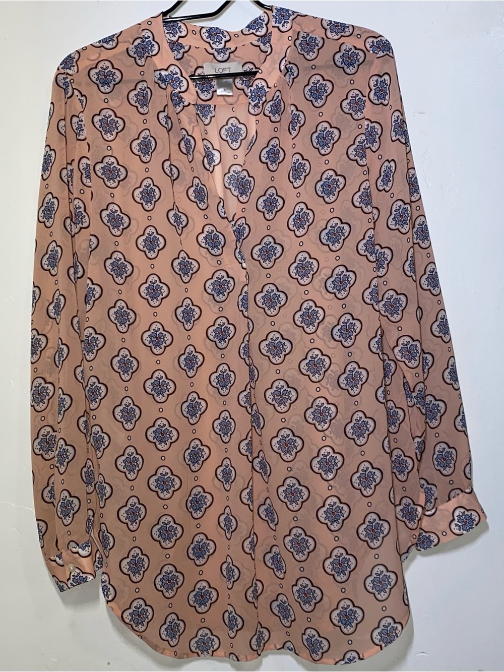 LOFT Women's Pink Patterned Long-Sleeve Shirt Size L